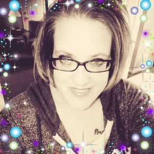 Meet your Posher, Stacy